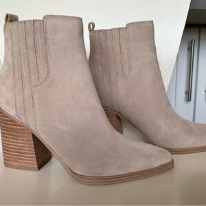 Marc Fisher Oshay Pointed Toe Bootie. Light Tan Suede